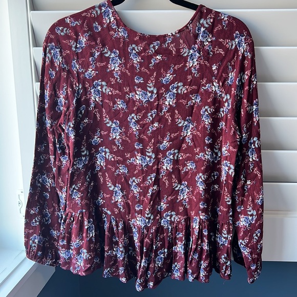 American Eagle Outfitters size small blouse - Picture 2 of 2